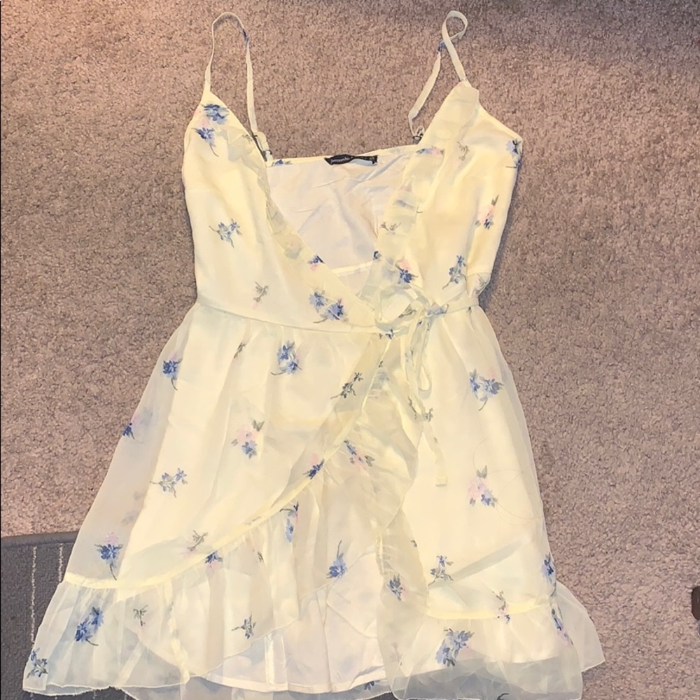 Abercrombie and Fitch yellow Dress